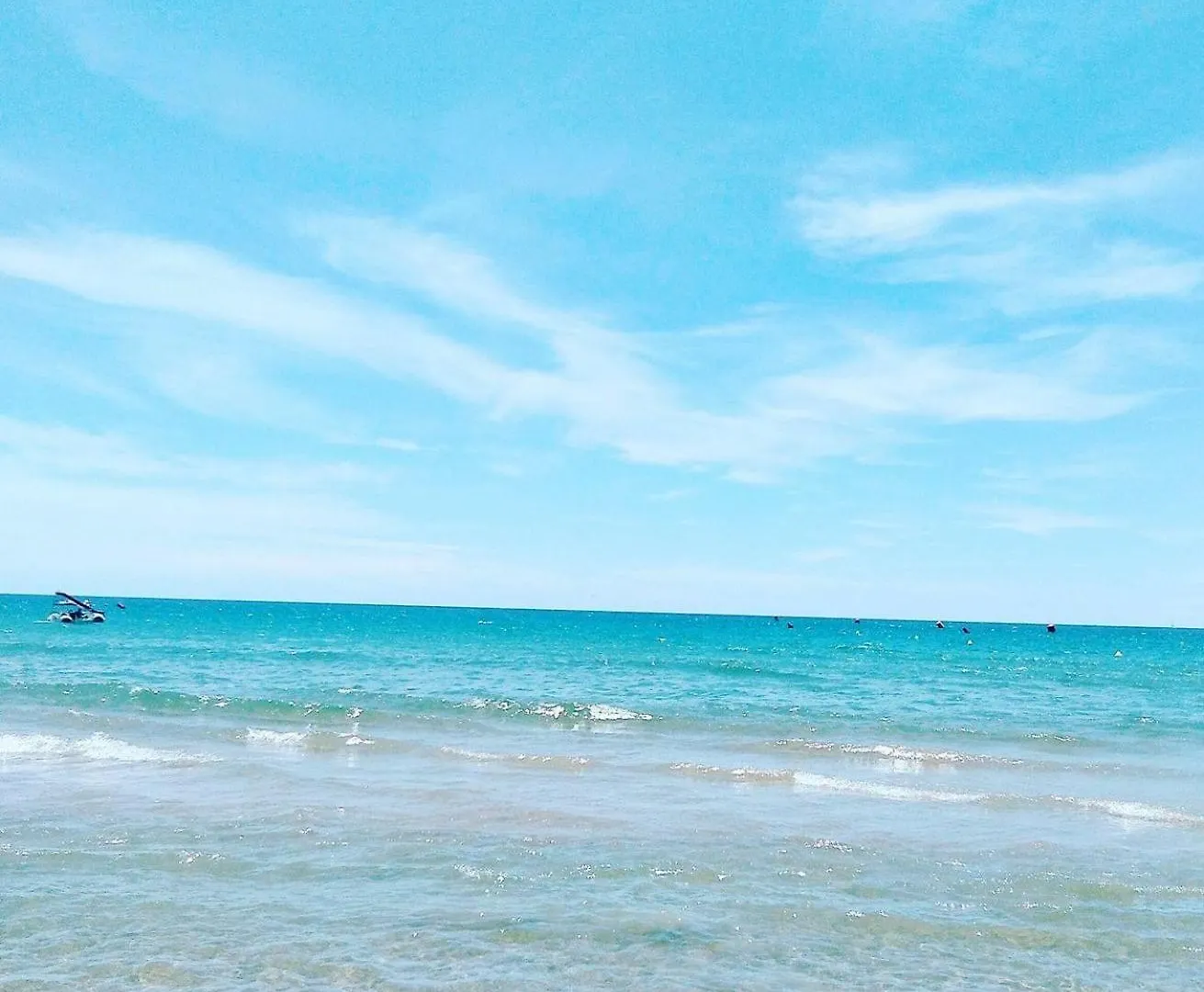 Apartbeach Jazmin Muy Lumunoso Climatizado Y Junto Playa Principal Salou Apartment