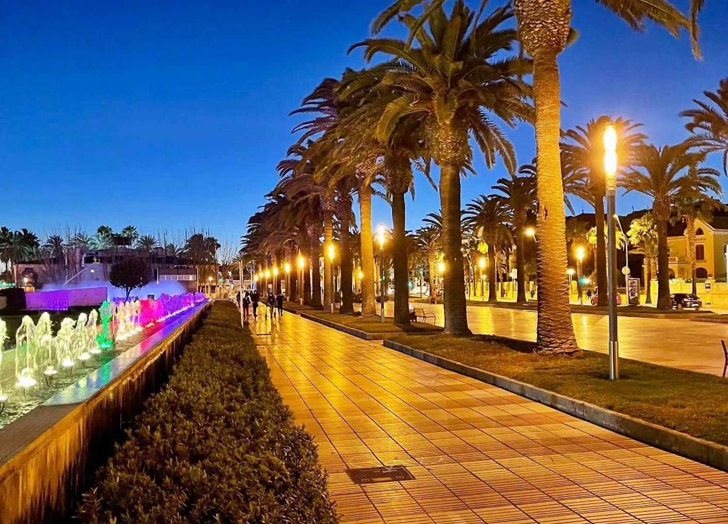Apartbeach Jazmin Muy Lumunoso Climatizado Y Junto Playa Principal Salou Spain